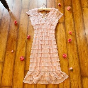 Vintage y2k romantic rose pink ruffle dress 💗